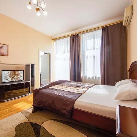 Cheap Apartment *
