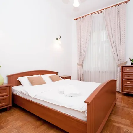 Apartment Cheap *